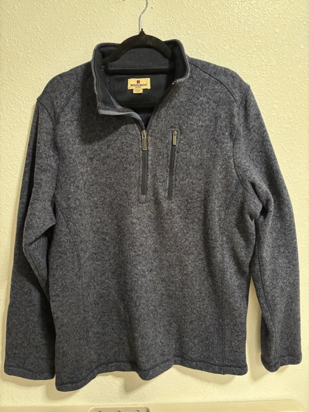 Woolrich Men’s Charcoal Gray Half-Zip Fleece Pullover